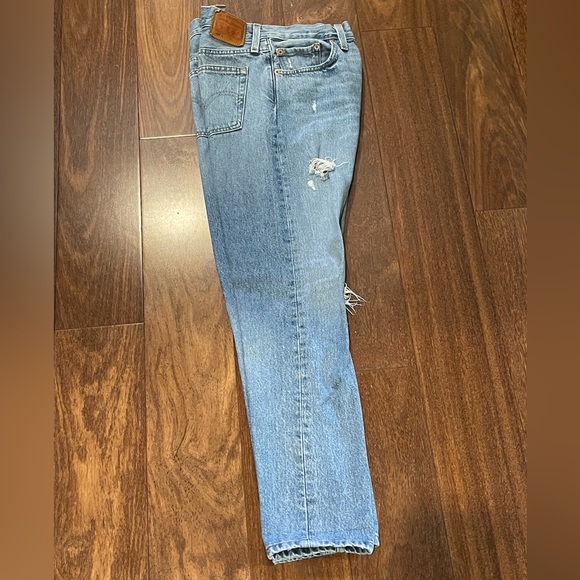 Levi’s 501 S Skinny Distressed Button Fly Jeans - size W28 L28 - Picture 4 of 7